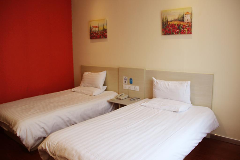 Hanting Hotel Changchun Qimao City Zimmer foto